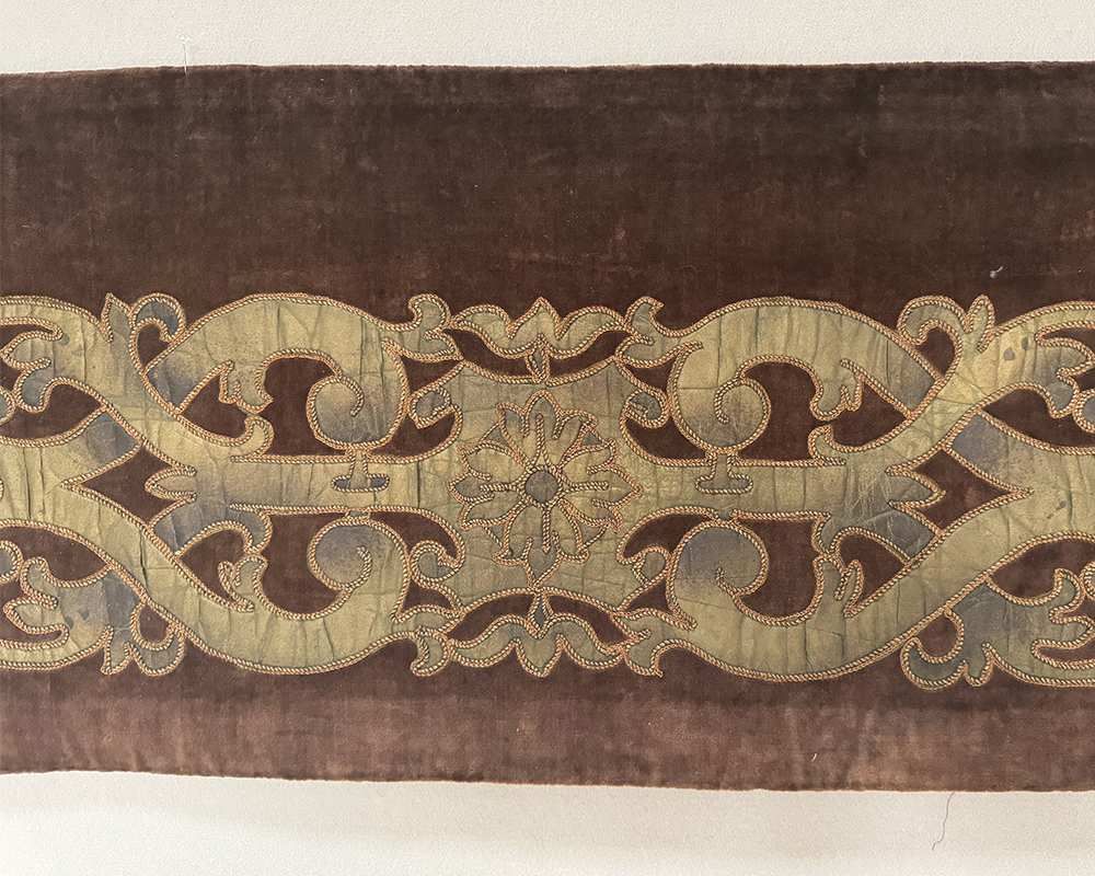 17th c Style Runner