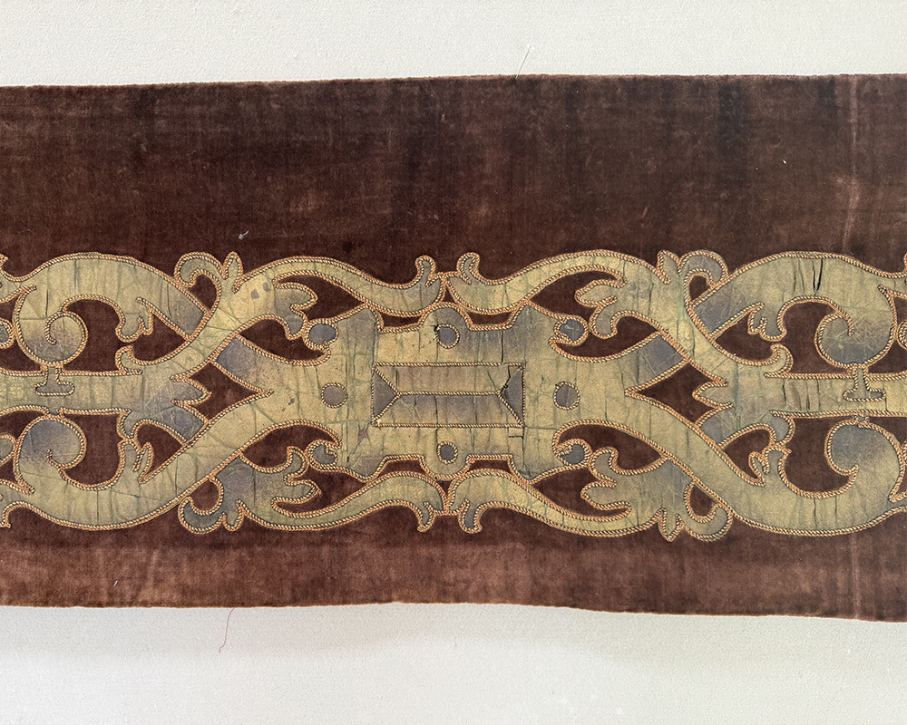 17th c Style Runner