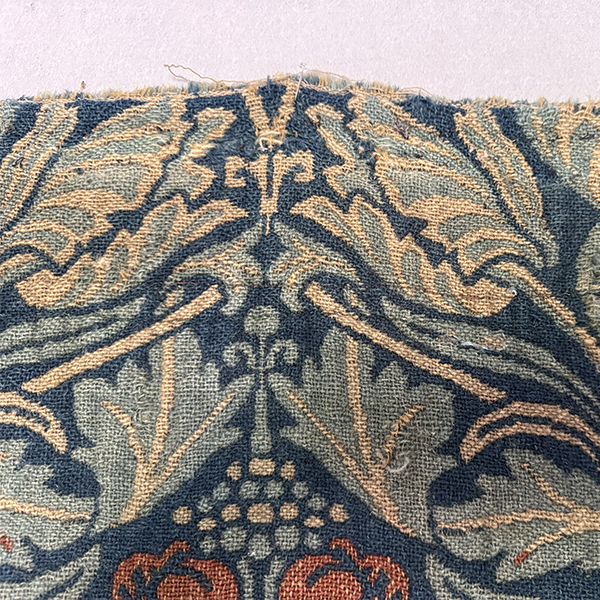 Morris <em>Tulip & Rose</em> E
