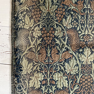 Morris & Co Squirrel